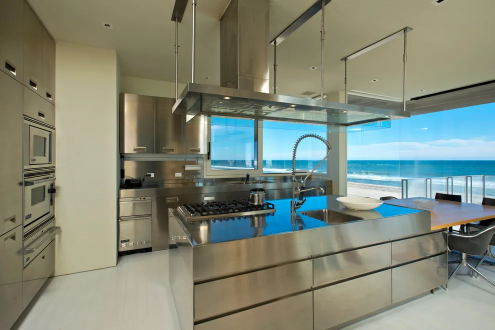 Bridgehampton Coastal Family Retreat by Mark C. Matthews Architecture, PC - Photo 7