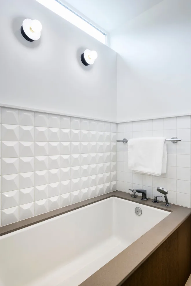 Broadview Home by Click Architects - Photo 12