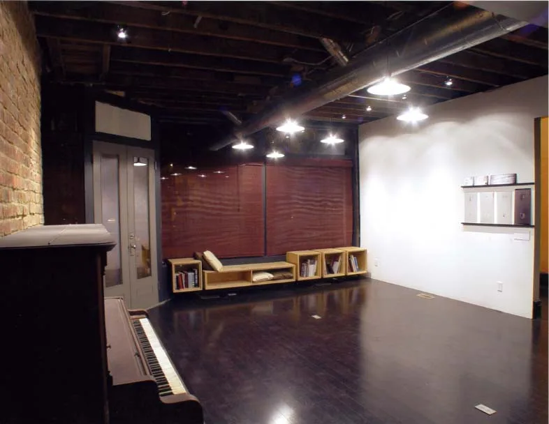 Constructed Exhibit by Modamerican Design - Photo 5