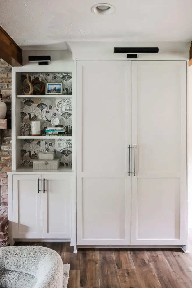 Integrated Wet Bar and Storage by Rockledge Design + Architecture - Photo 12