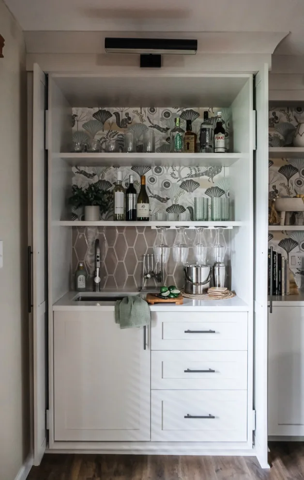 Integrated Wet Bar and Storage by Rockledge Design + Architecture - Photo 5