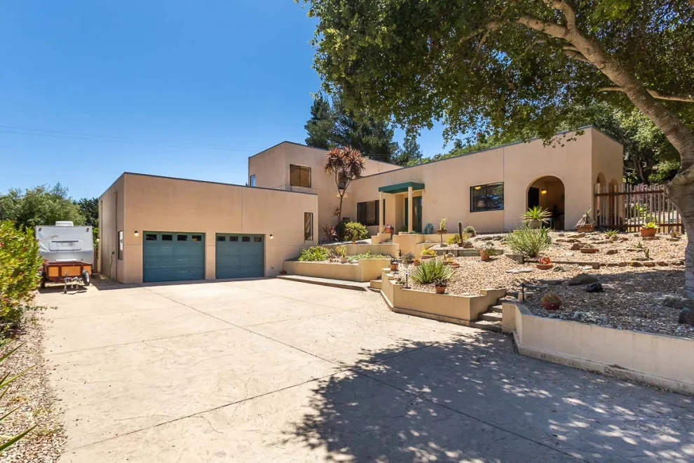 Canyon Residence by Jessica Lehrbaum Architect - Photo 27