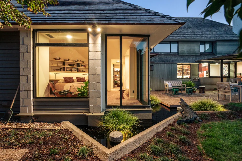 Contemporary Home Extension by David D. Quillin Architecture - Photo 10