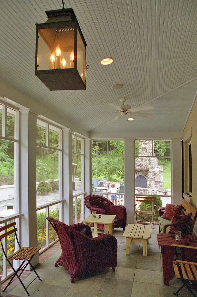 Catrock Mountain Home by B.O.B. - Beyond Ordinary Boundaries Architecture - Photo 2
