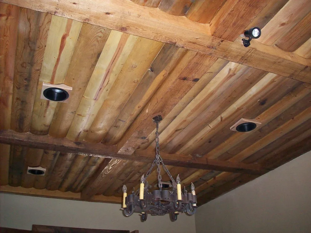 Overheads and Passageways by O'Brien Custom Home Designs - Photo 4