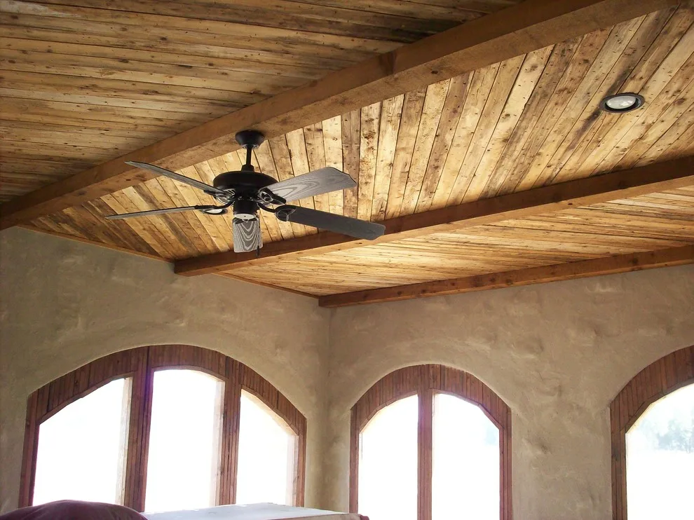 Overheads and Passageways by O'Brien Custom Home Designs - Photo 2