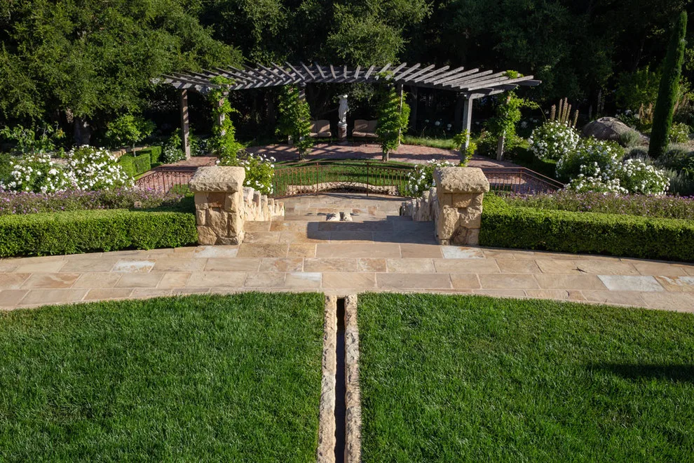 Cernobbio Project by Tom Meaney Architect, AIA - Photo 13