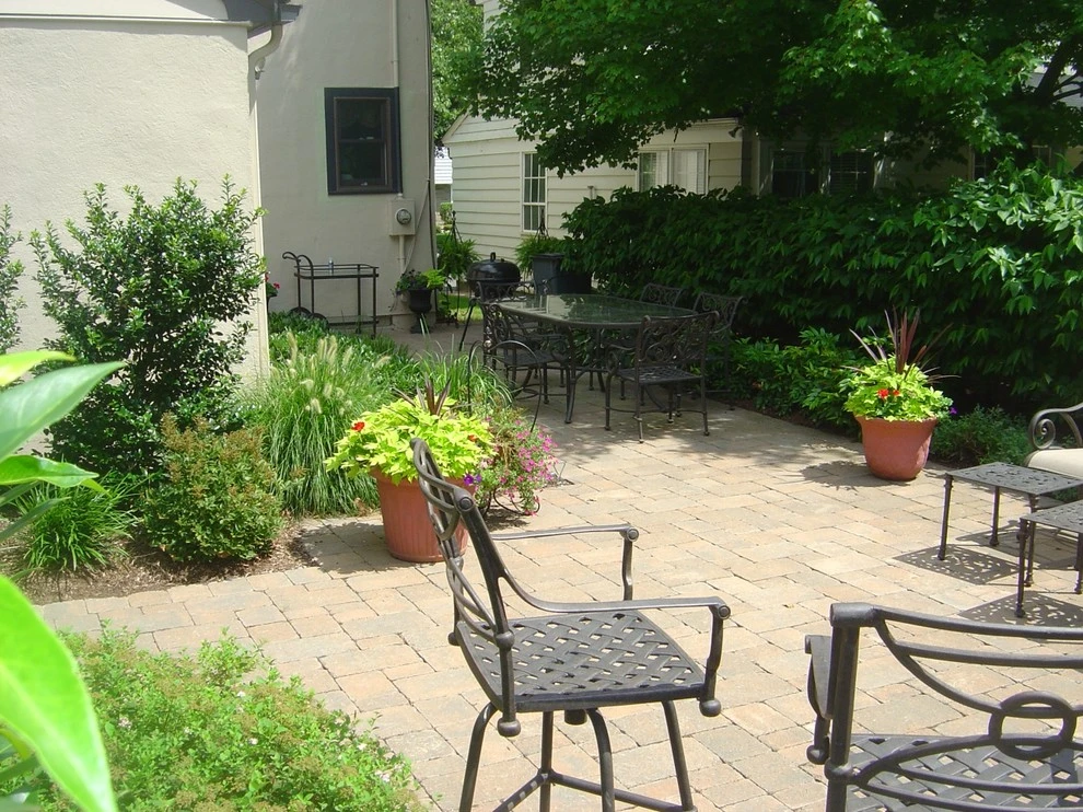 Front & Rear Paver Patio Installation - Glen Ridge by Pennella's Landscape Designs, LLC - Photo 10