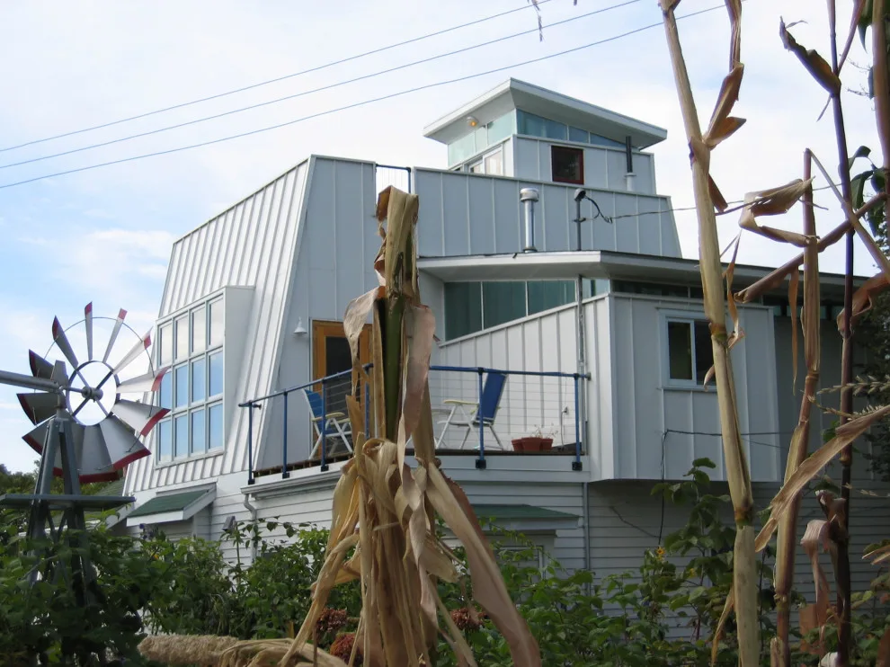 III Ad - Photo 14