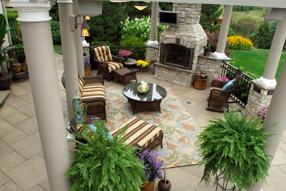 Outdoor Entertaining & Living Space by Poul's Landscaping & Nursery, Inc. - Photo 22