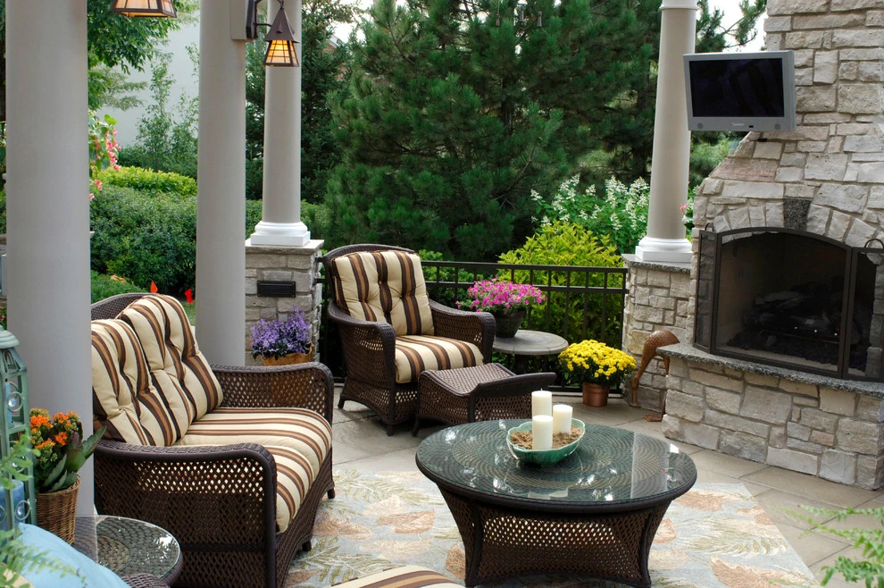 Outdoor Entertaining & Living Space by Poul's Landscaping & Nursery, Inc. - Photo 23