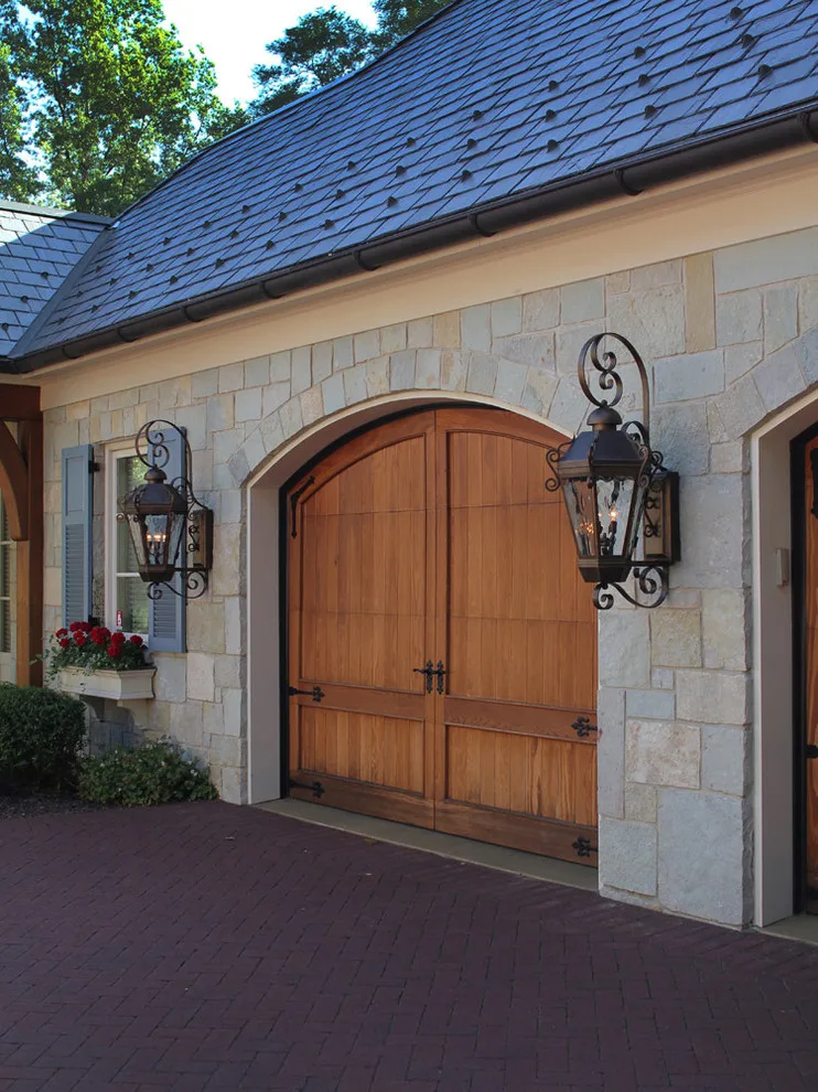 Timeless Estate Residence by Gary Nance Design - Photo 2