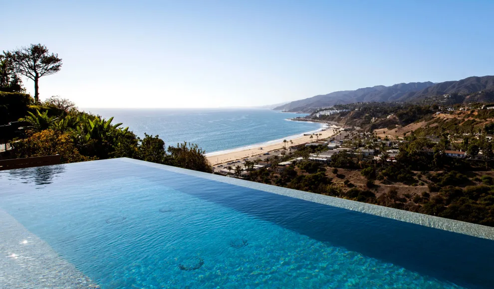 Cliffside Residence by Hoke Ley - Photo 2