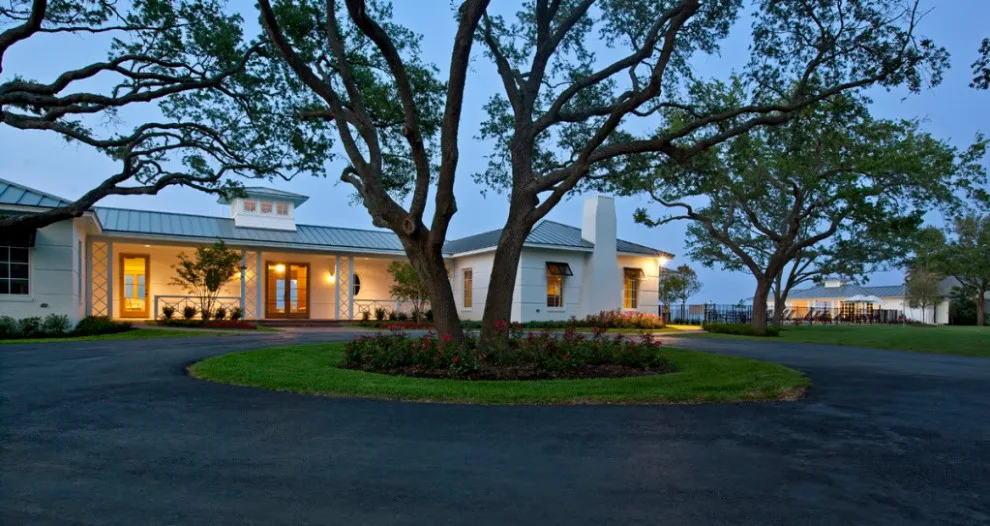 Bay Circle by Garland Architects, LLC - Photo 4