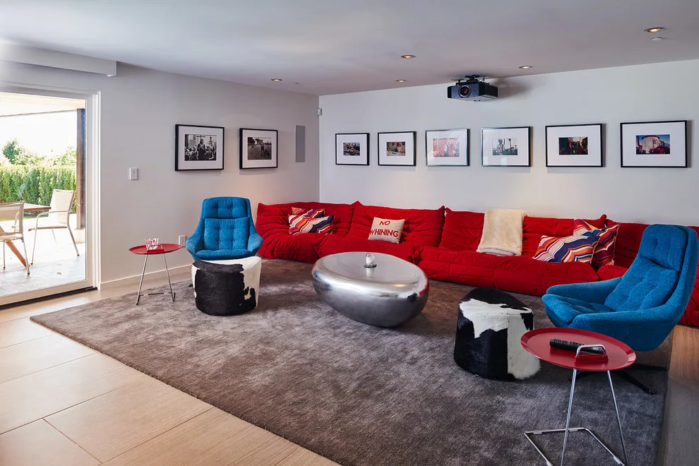 Clyde Hill Modernist by Garret Cord Werner Architects & Interior Designers - Photo 16
