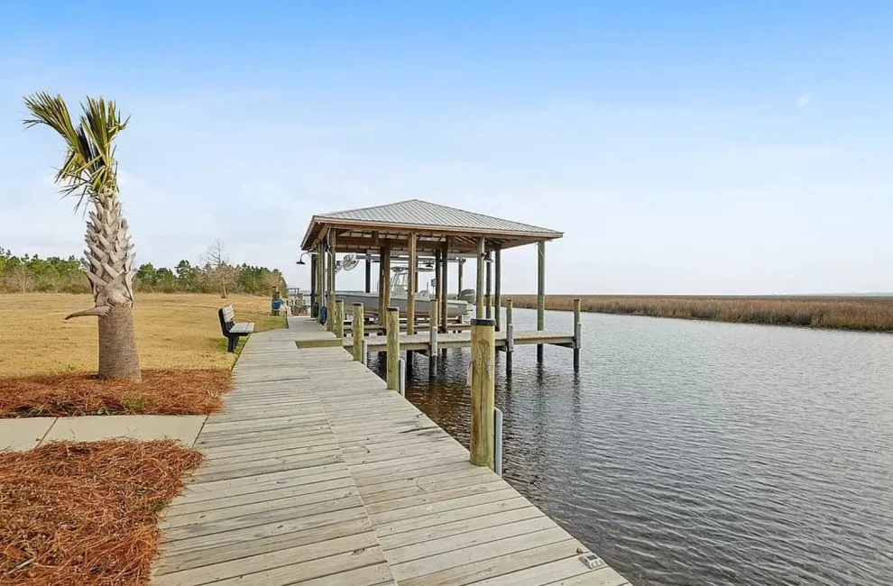 Gulf Coast Coastal Design by Arriaga & Partners Architecture LLC - Photo 21
