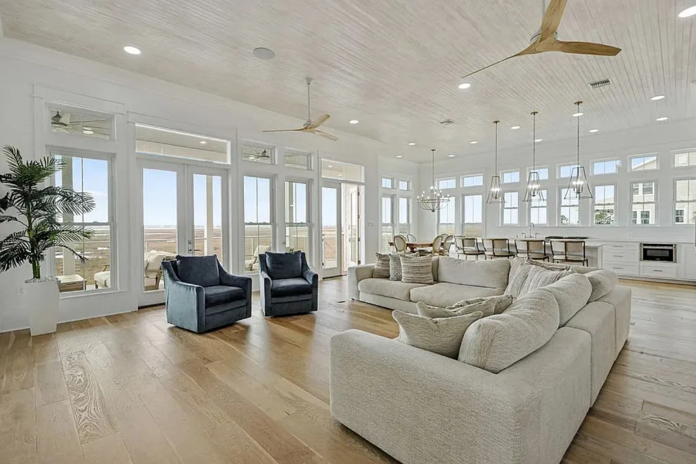 Gulf Coast Coastal Design by Arriaga & Partners Architecture LLC - Photo 17
