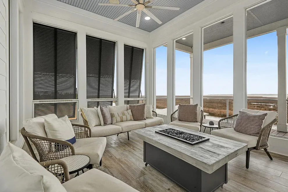 Gulf Coast Coastal Design by Arriaga & Partners Architecture LLC - Photo 20