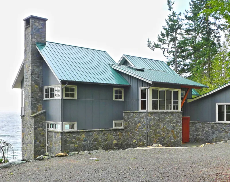 Vancouver Island Coastal Home by Tom Kuniholm Architects - Photo 15