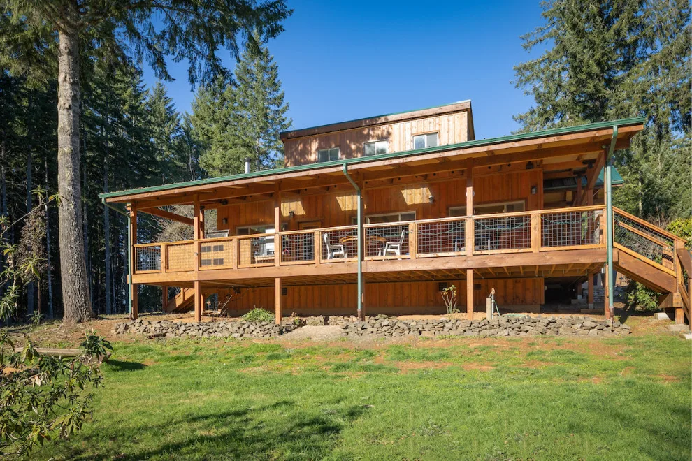 Coastal Range Renovation and Expansion by Agate Architecture, LLC - Photo 15