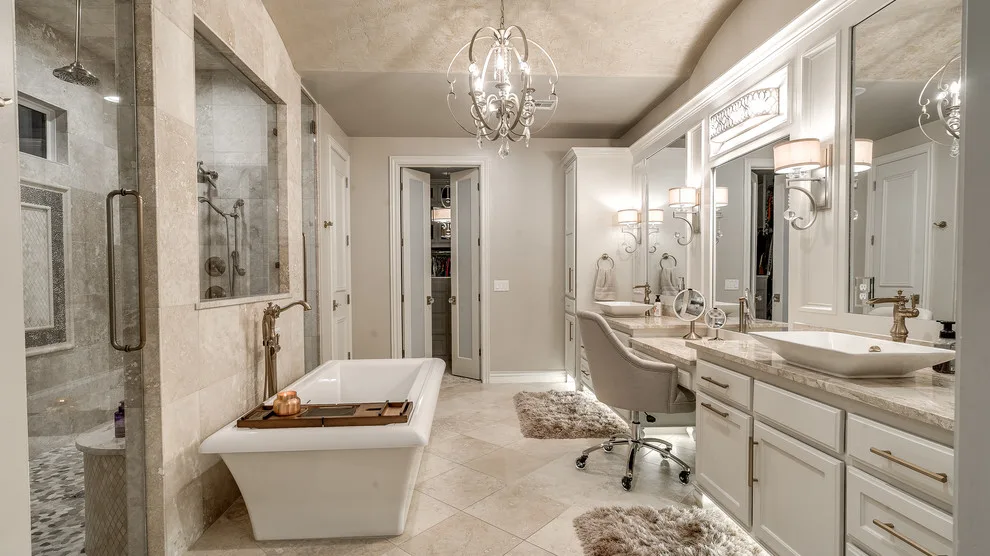 Cobblestone Lakeside Home by Jaggers Home Design - Photo 37