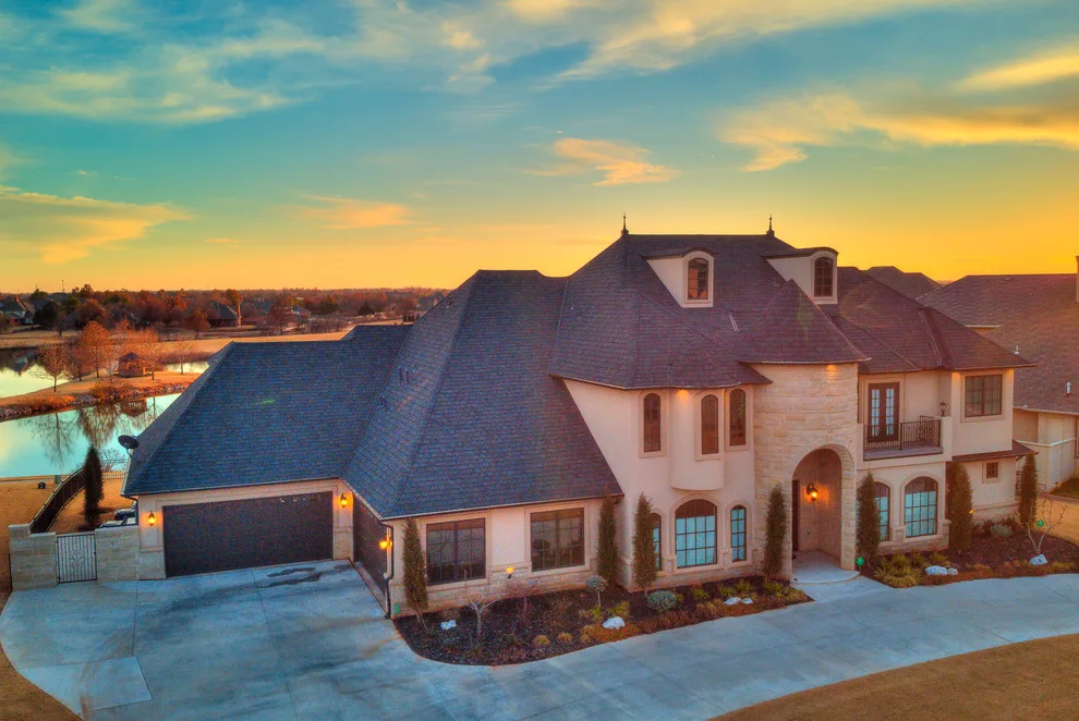 Cobblestone Lakeside Home by Jaggers Home Design - Photo 112
