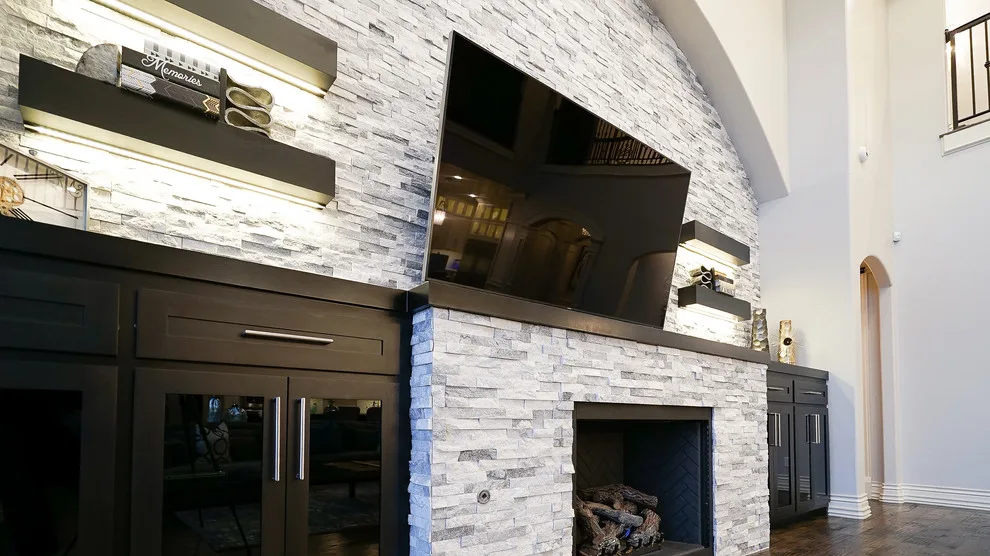 Cobblestone Lakeside Home by Jaggers Home Design - Photo 9