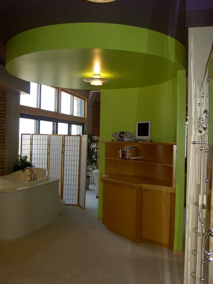 Vibrant Loft Apartment by Art & Architecture Inc - Photo 3