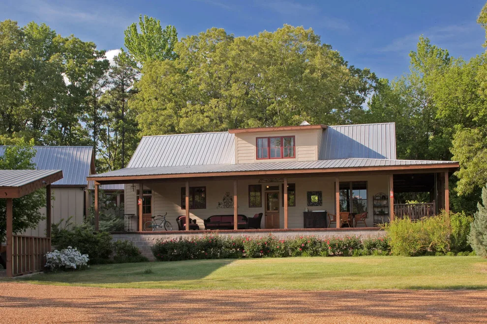 Modern Rustic Homestead by Howorth & Associates Architects - Photo 4