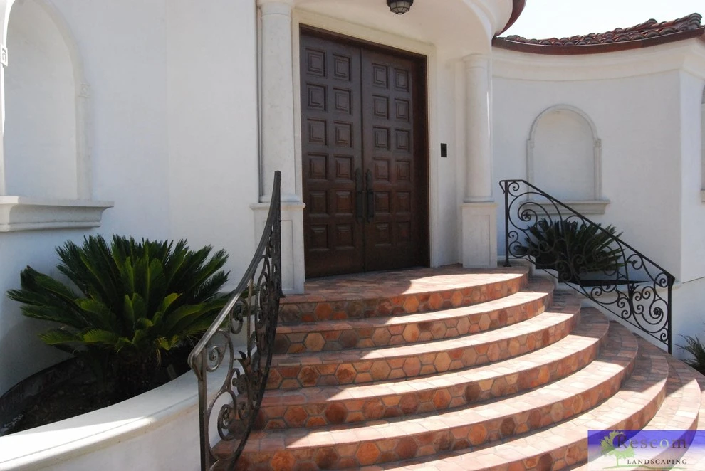 Adams Residence, Newport Beach Calif. by Rescom Landscaping, Inc. - Photo 2