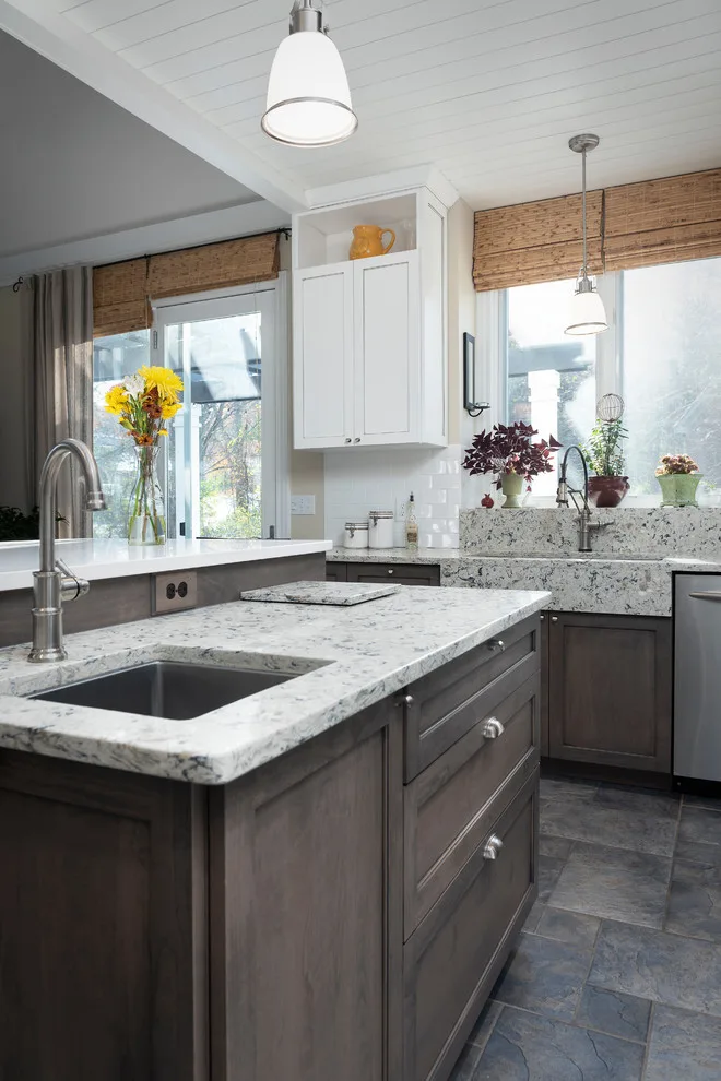 Modern Kitchens by Design Solutions:FORE - Photo 6