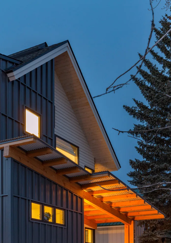 Modern Restoration: Missouri Avenue by CRAFT Architecture Studio - Photo 5