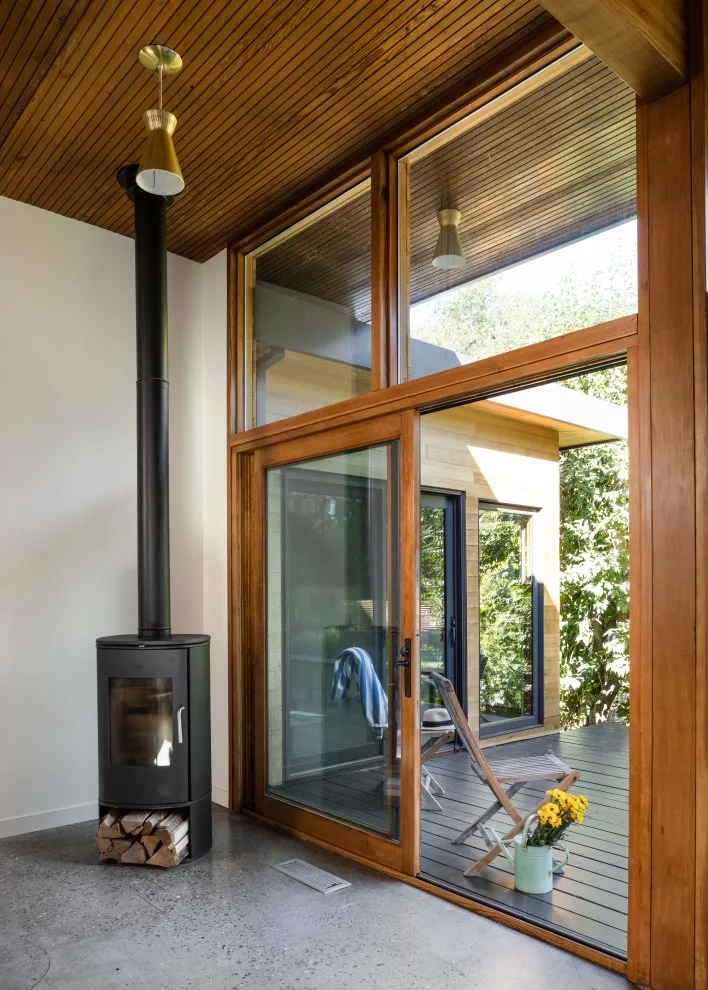 Modern Home and Pool Pavilion by Marc Newman Architect - Photo 7