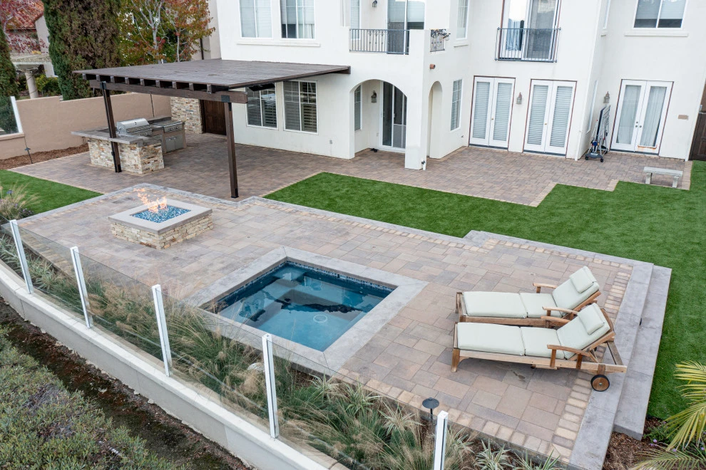 Chiaverini by Rescom Landscaping, Inc. - Photo 12
