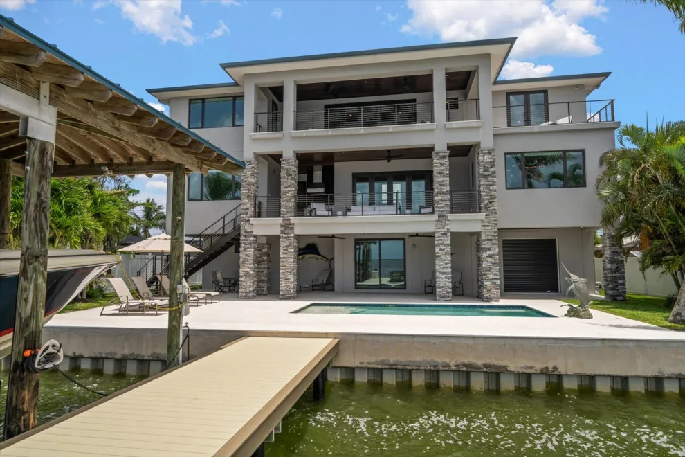 Modern Lakeside by Shorelines Design Group - Photo 8