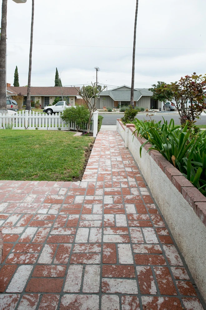 Bradley by Rescom Landscaping, Inc. - Photo 14