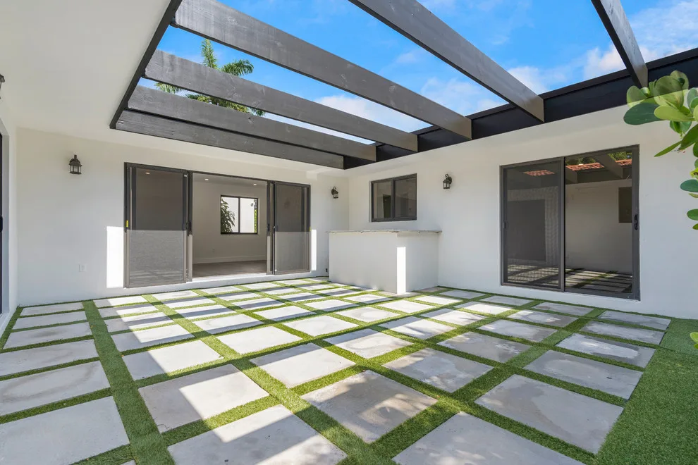 Coral Gables home by Rahal Architects Llc - Photo 4