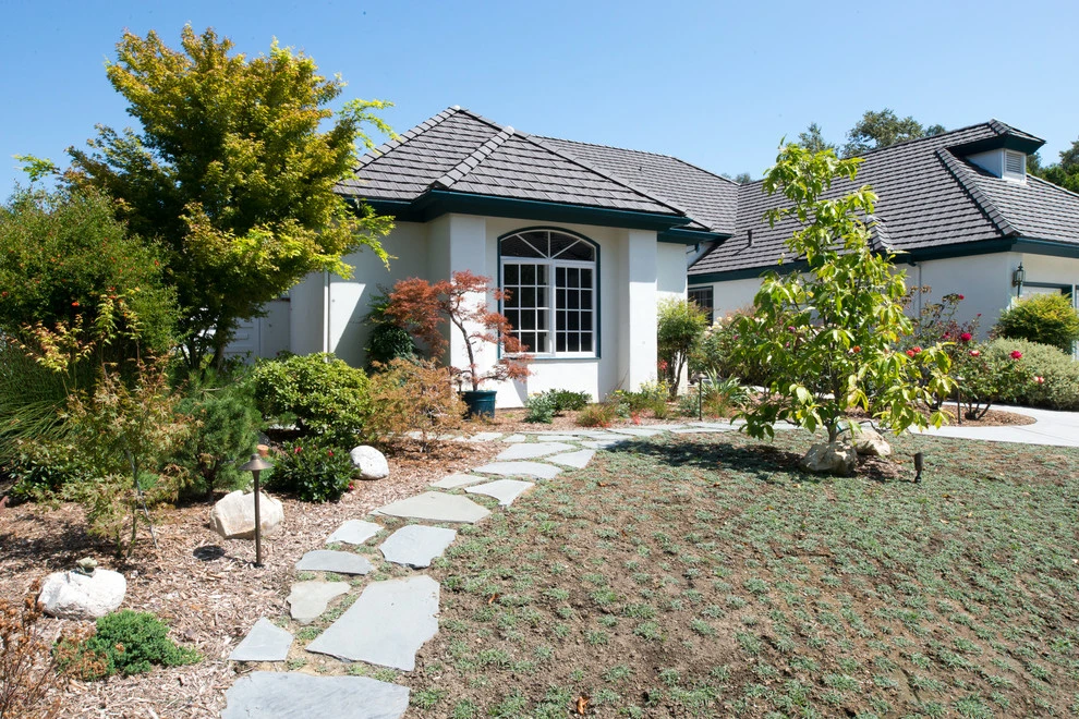 Rescom Landscaping, Inc. - Photo 3