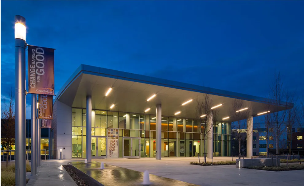 Corporate Facilities Structure by Modamerican Design - Photo 3
