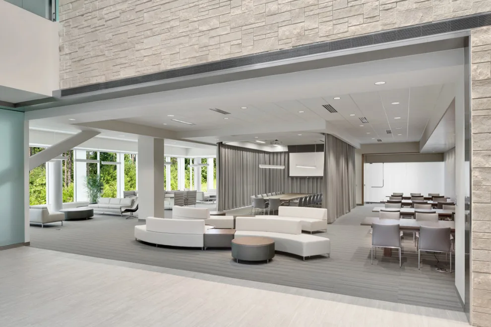 Corporate Facilities Structure by Modamerican Design - Photo 4
