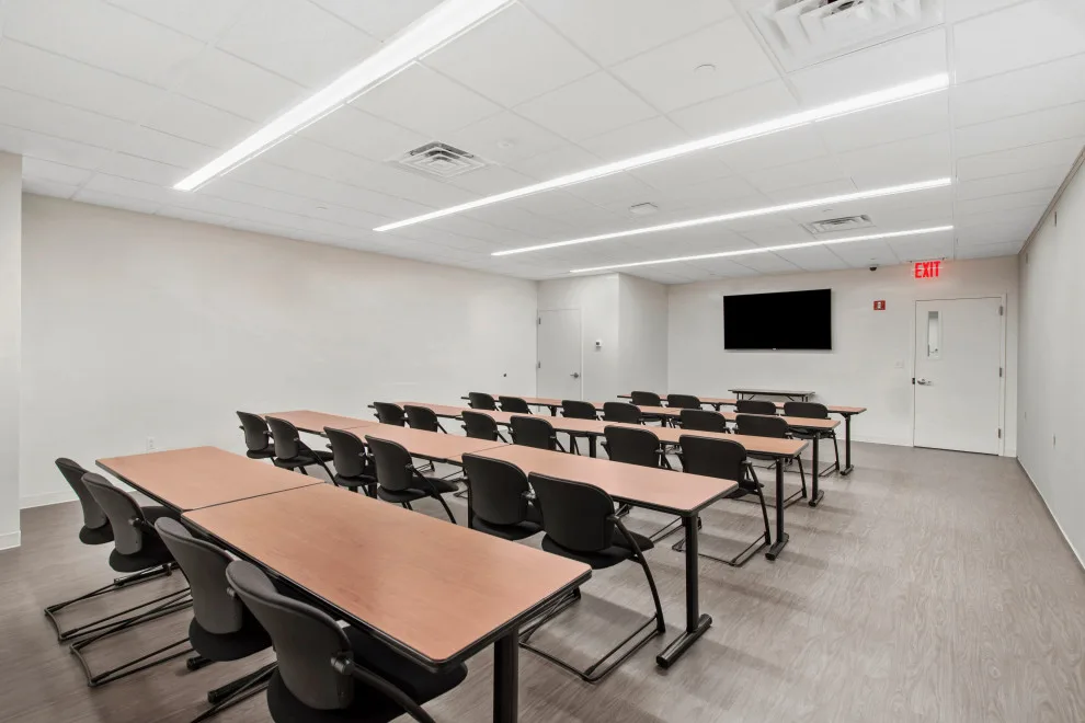 SIBOR Corporate Office Revamp by GMH Architecture PLLC - Photo 3