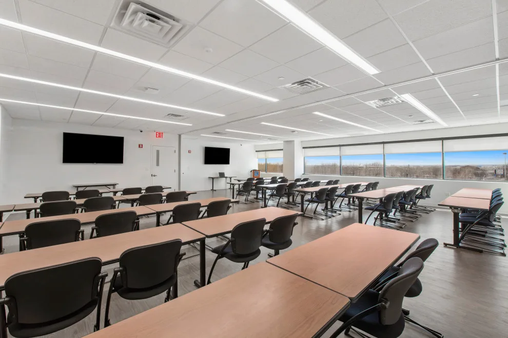 SIBOR Corporate Office Revamp by GMH Architecture PLLC - Photo 5