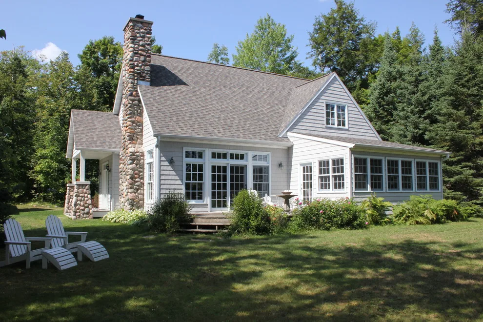 Lakeside Cottage by Curtiss W. Byrne Architect, LLC - Photo 4