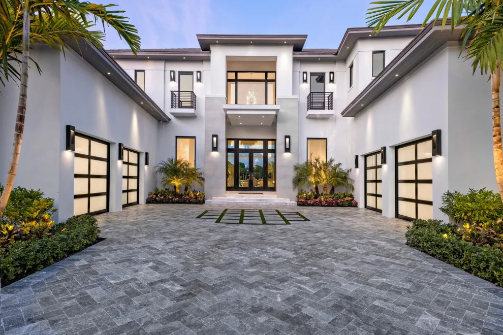 Modern Country Club by YRA Design Inc - Photo 22