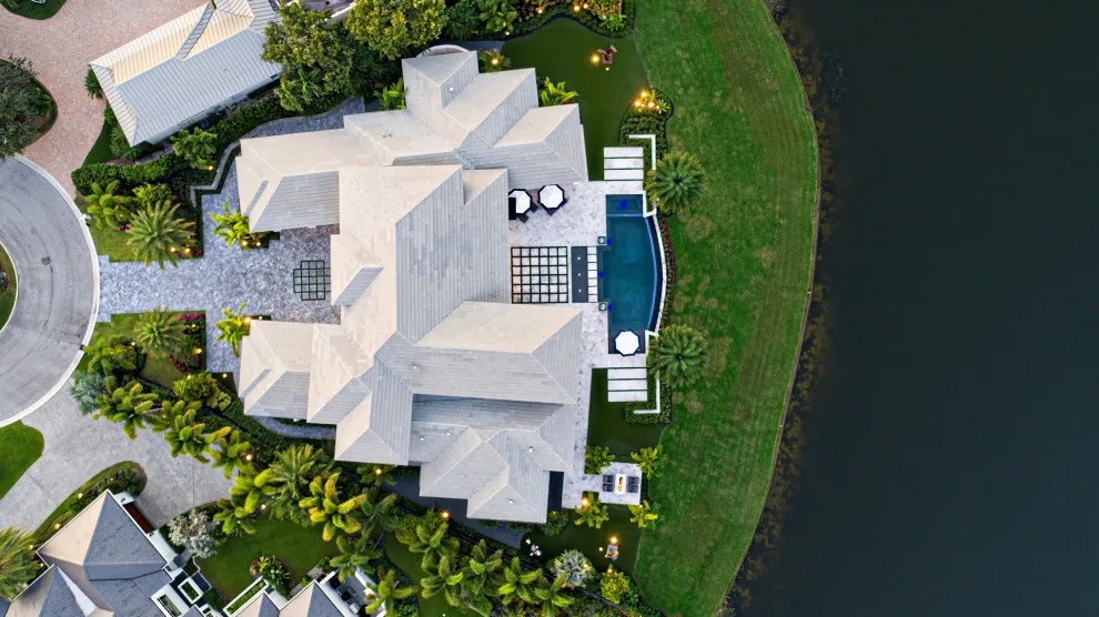 Modern Country Club by YRA Design Inc - Photo 17