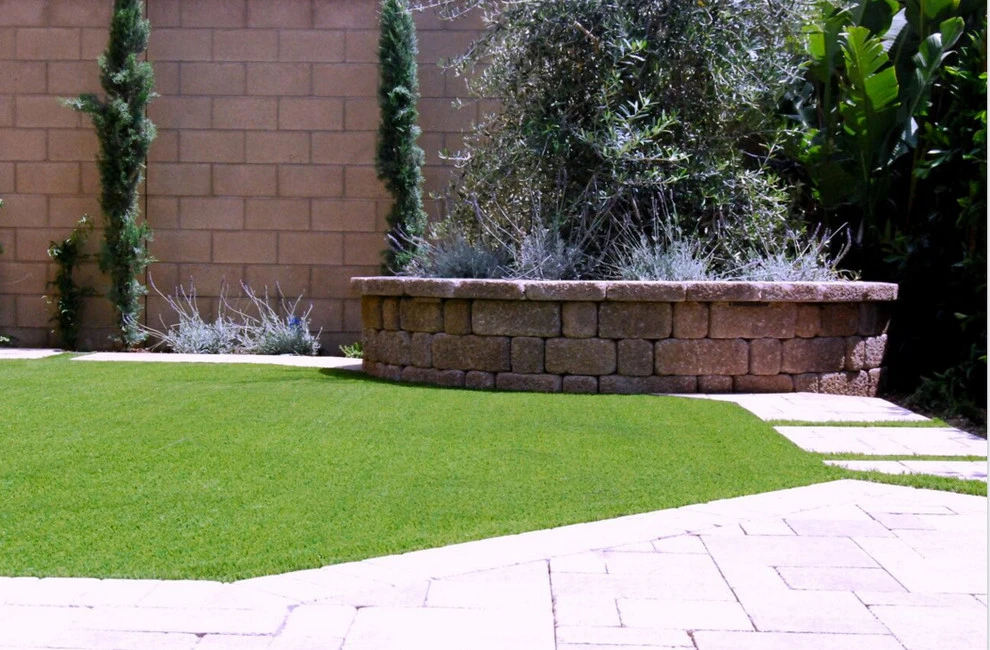 Mizani by Rescom Landscaping, Inc. - Photo 8