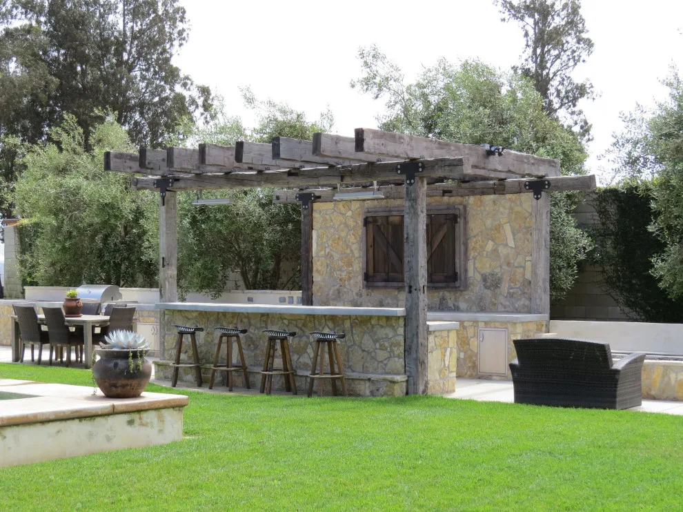 Rural Kitchen and Outdoor Gathering Area by Jade Architecture - Photo 11