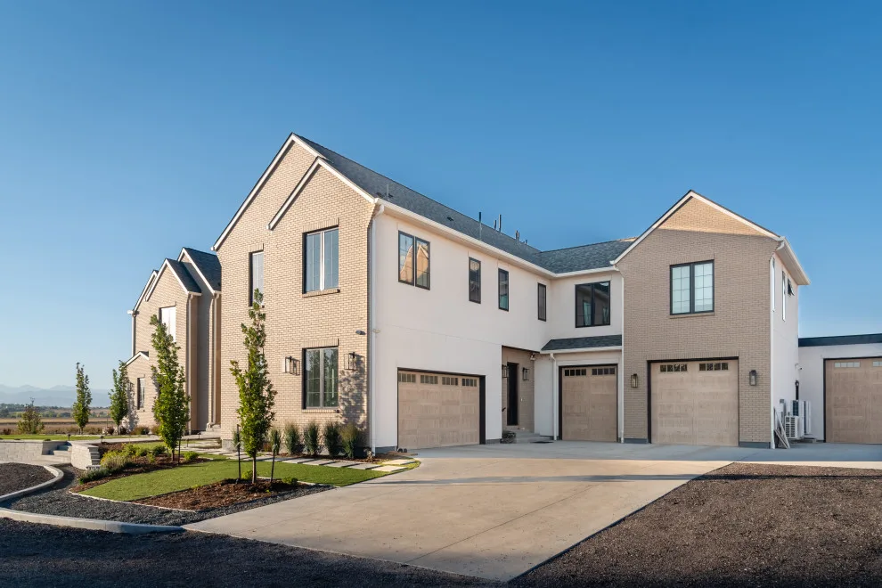 Contemporary Erie County by F9 Productions Inc. - Photo 13