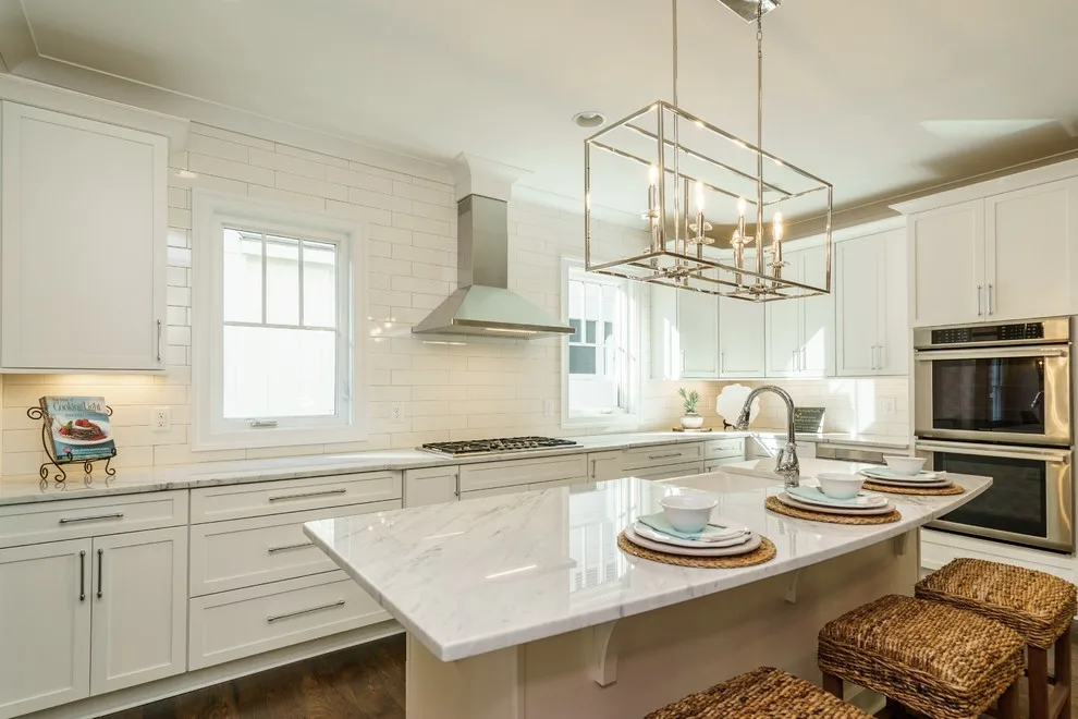 Artisan Bungalow by Dawn Christine, Architect PLLC - Photo 9