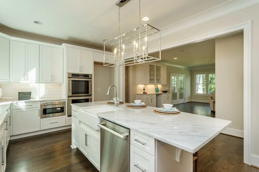 Artisan Bungalow by Dawn Christine, Architect PLLC - Photo 4